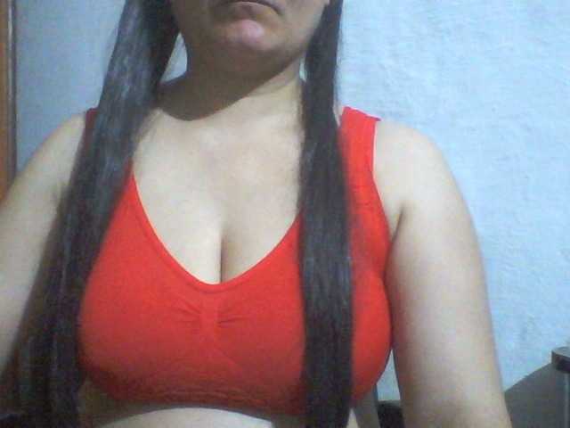 indiagirl50's BongaCams show and profile