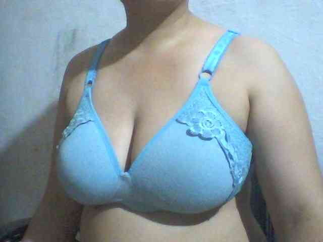 indiagirl50 webcam