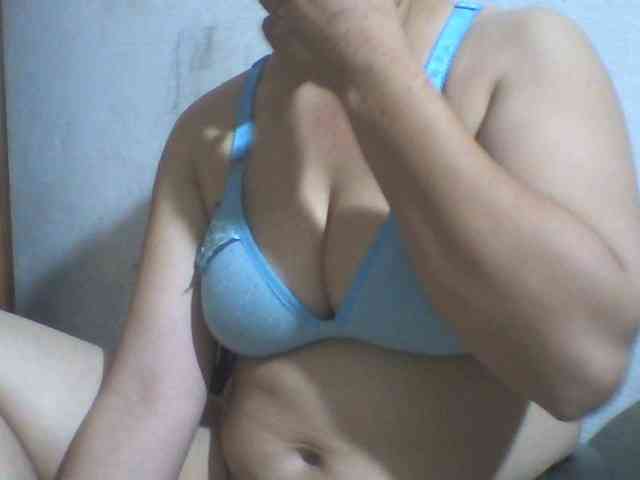 indiagirl50 webcam