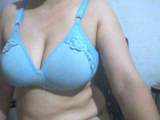 indiagirl50 webcam
