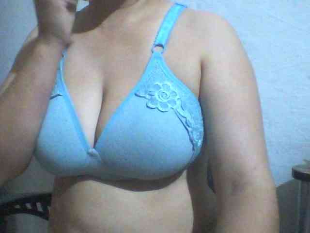indiagirl50 webcam