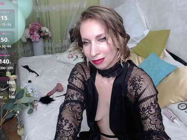 KirstenDesire webcam