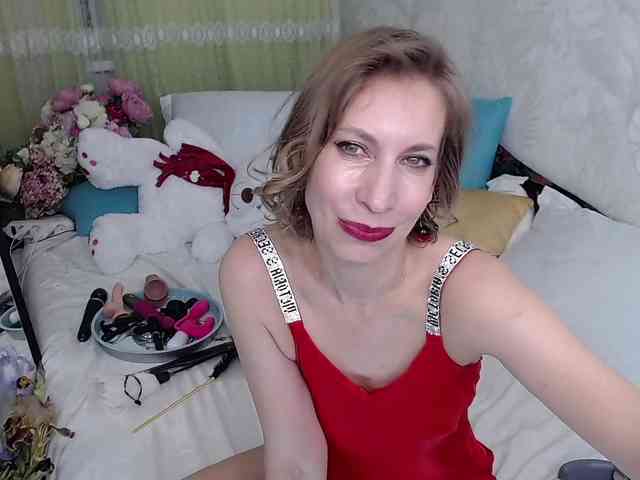 KirstenDesire