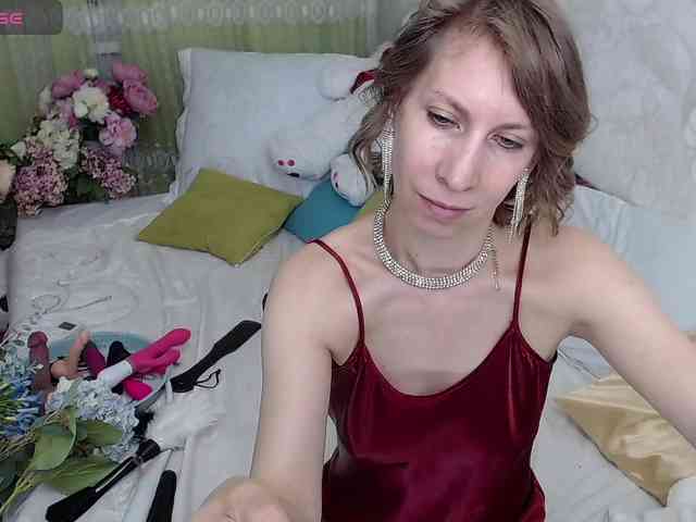KirstenDesire webcam