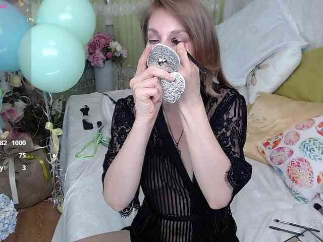 KirstenDesire webcam