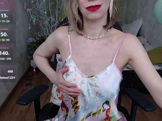 KirstenDesire webcam