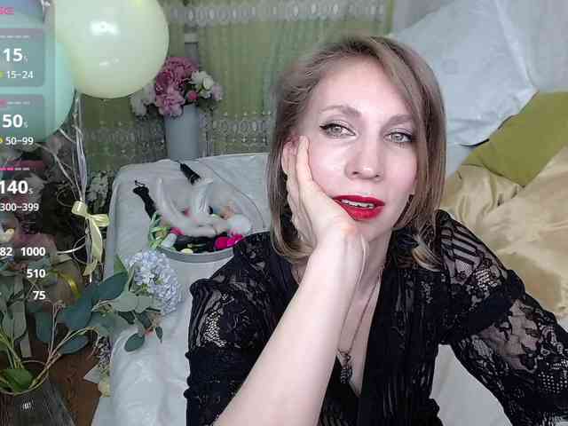 KirstenDesire webcam