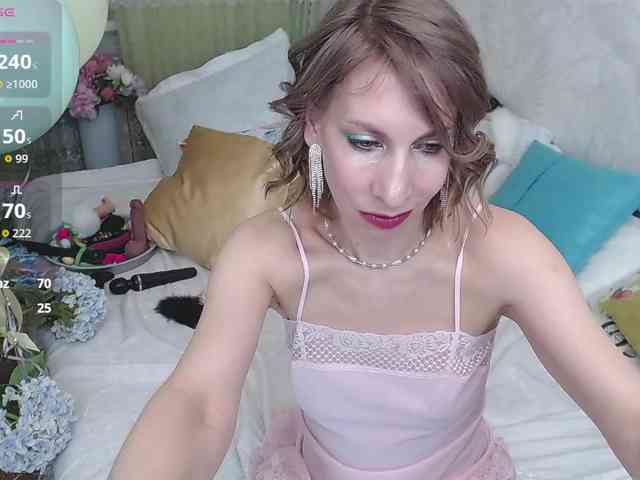 KirstenDesire webcam