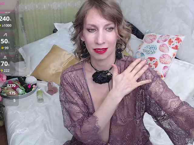 KirstenDesire webcam