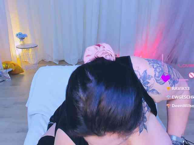 charlinnesi's live room