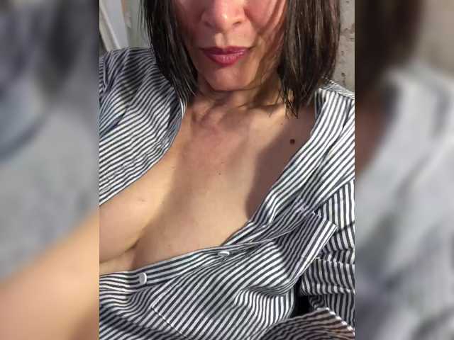 miss-s live cam on BongaCams