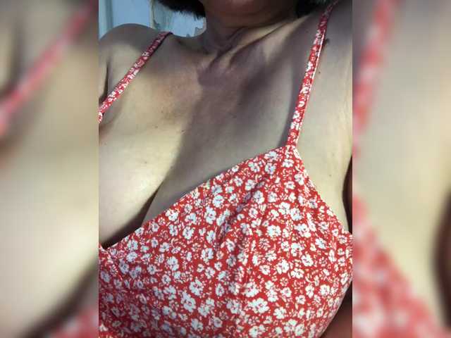 miss-s live cam on BongaCams