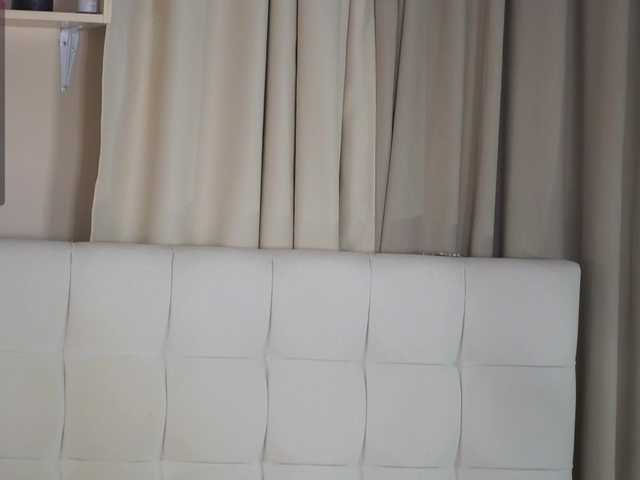  Vikki100500 chat room