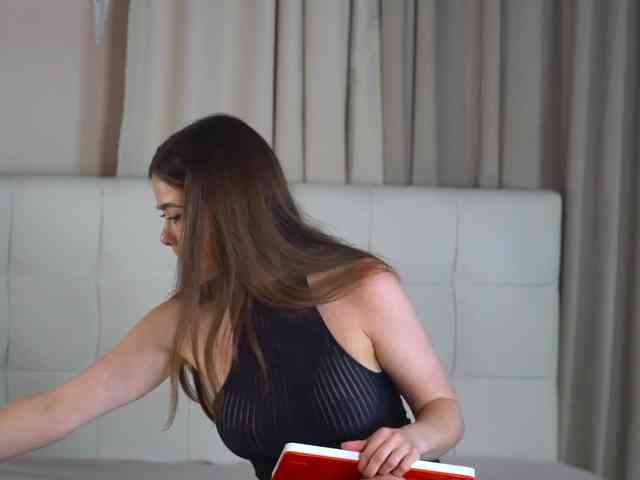 Lady_Viktoria webcam
