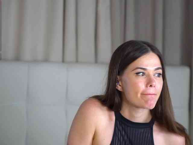 Vikki100500 Sex Cam Show