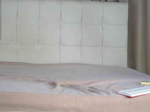 Lady_Viktoria webcam