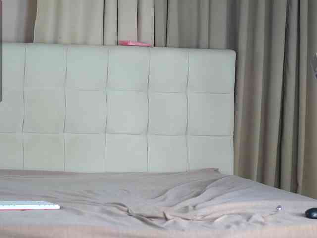 Lady_Viktoria webcam