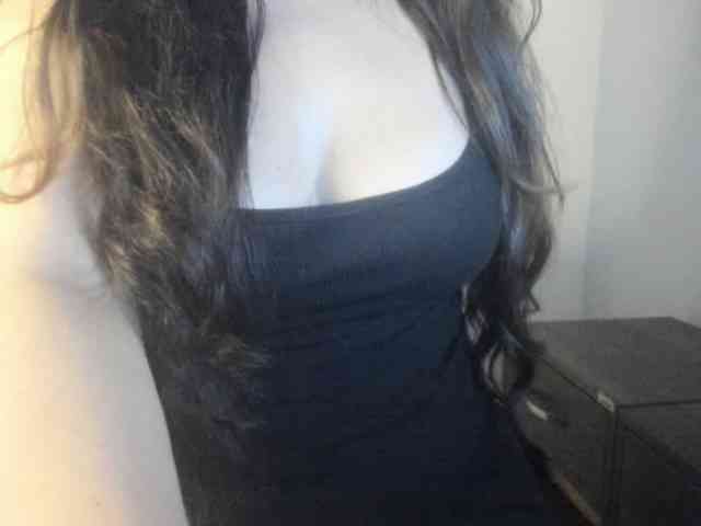 Nudees webcam