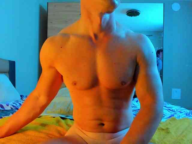 Chestifold Sex Cam Show