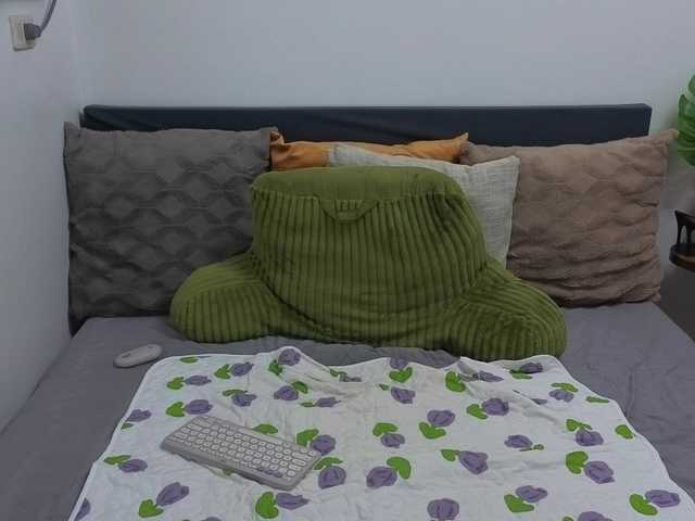 Atasya live cam preview