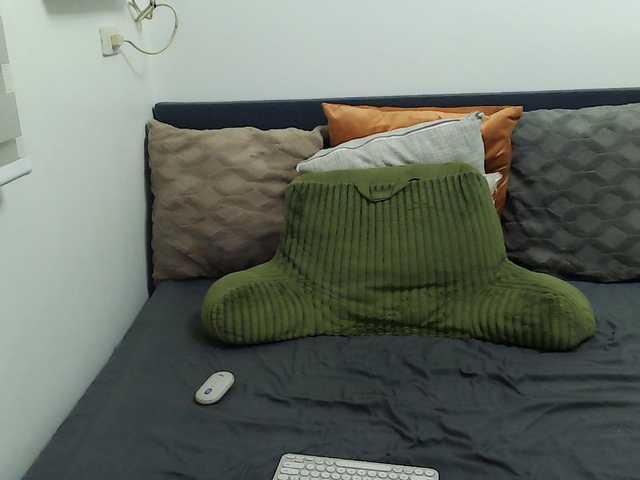 1sweetasian live cam on BongaCams