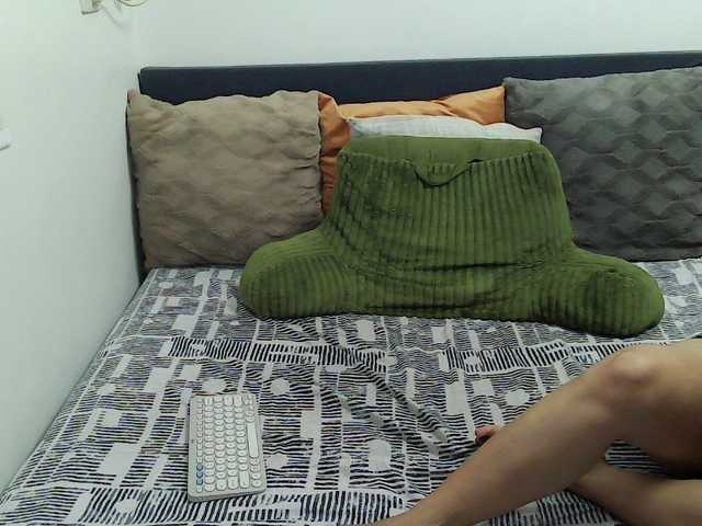 1sweetasian live cam on BongaCams