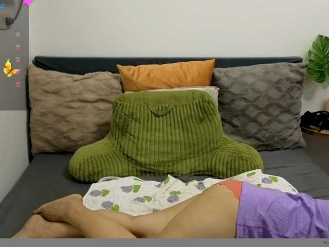 1sweetasian live cam on BongaCams