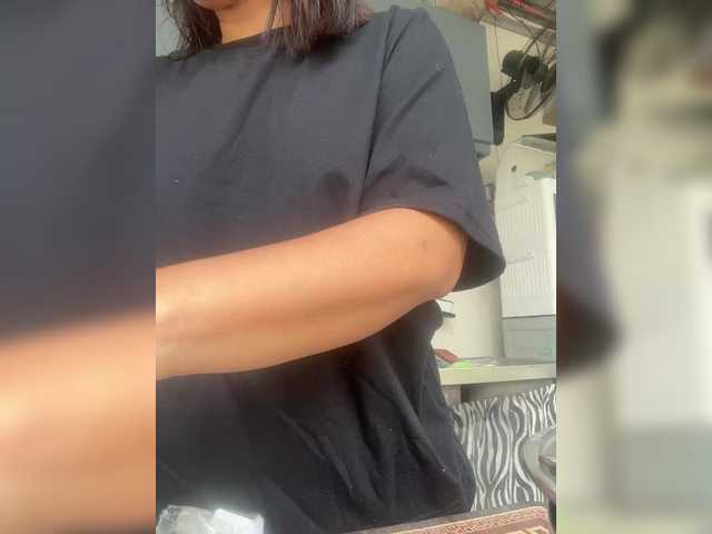 1sweetasian live cam on BongaCams