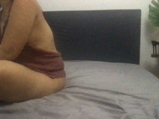Atasya live cam preview