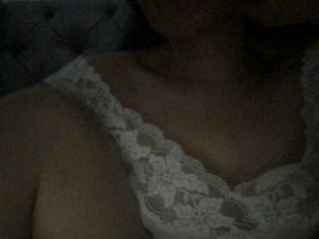 1sweetasian live cam on BongaCams