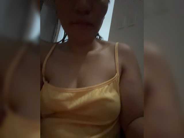 Atasya live webcam show