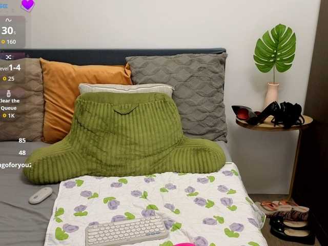 1sweetasian live cam on BongaCams