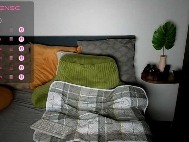 Atasya live cam preview
