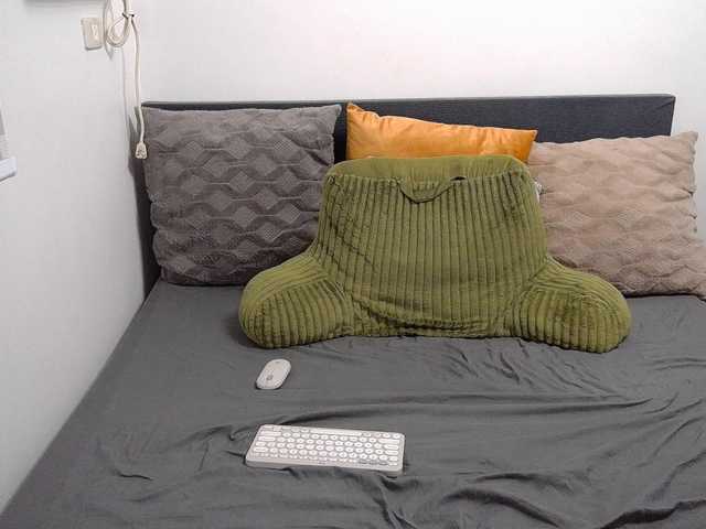 1sweetasian live cam on BongaCams