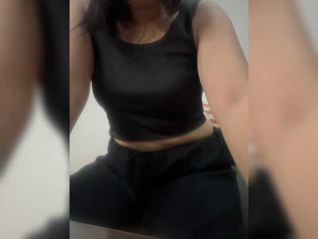 Atasya live webcam show