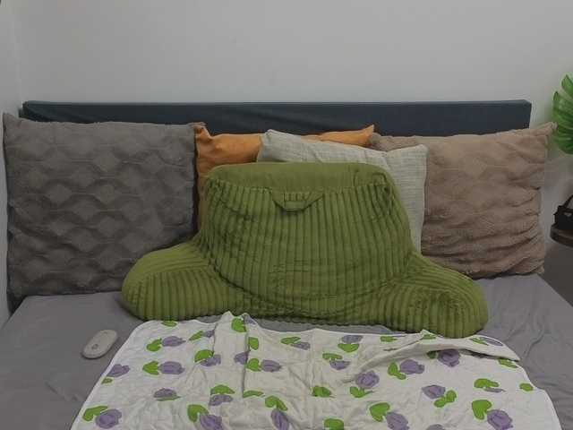 Atasya live cam preview