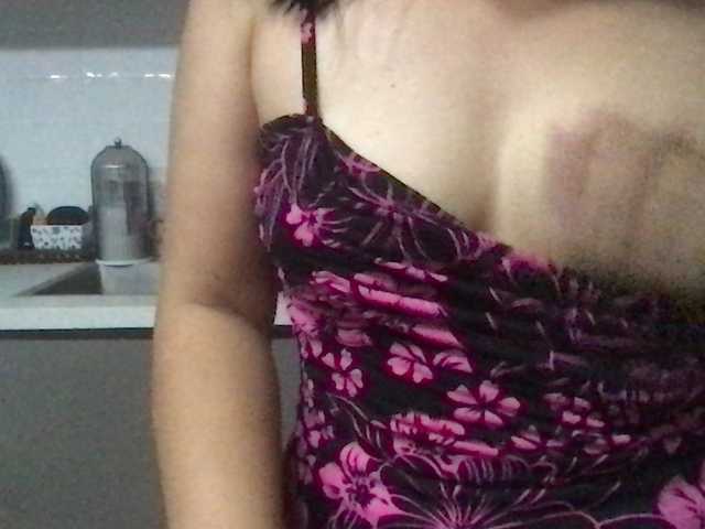 1sweetasian live cam on BongaCams
