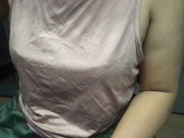 Atasya live cam preview