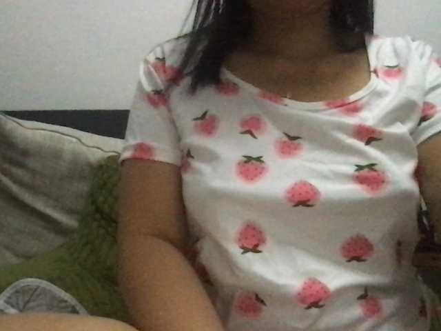 1sweetasian live cam on BongaCams