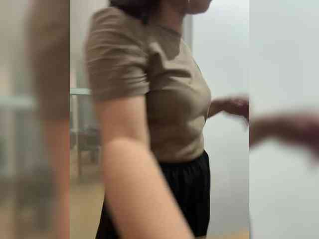 LLeYaBella webcam