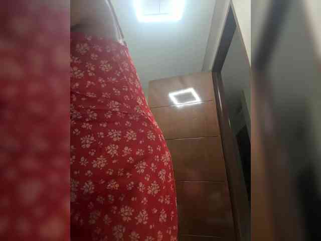 LLeYaBella webcam
