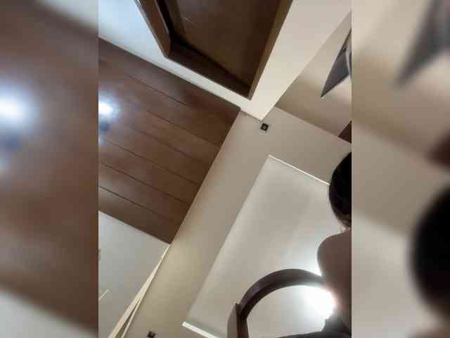 supreelea webcam