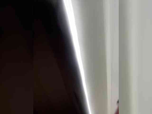 supreelea webcam