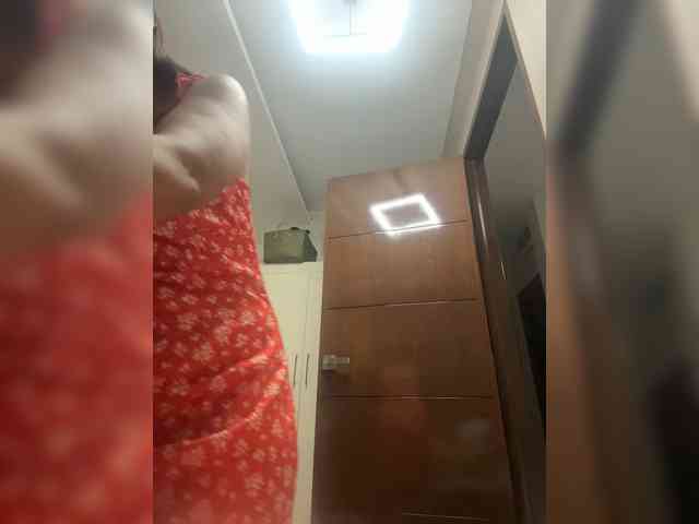 LLeYaBella webcam