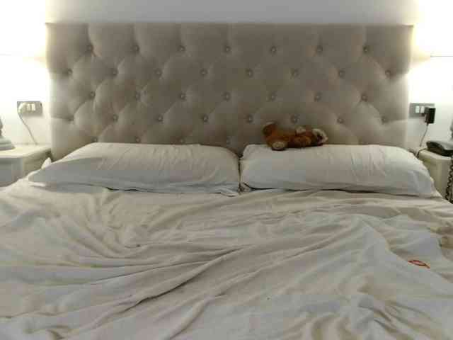 Sweet_Perry webcam