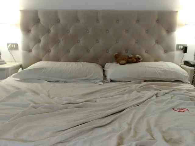 Sweet_Perry webcam