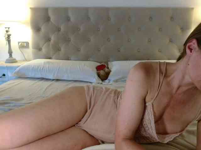 Sweet_Perry webcam