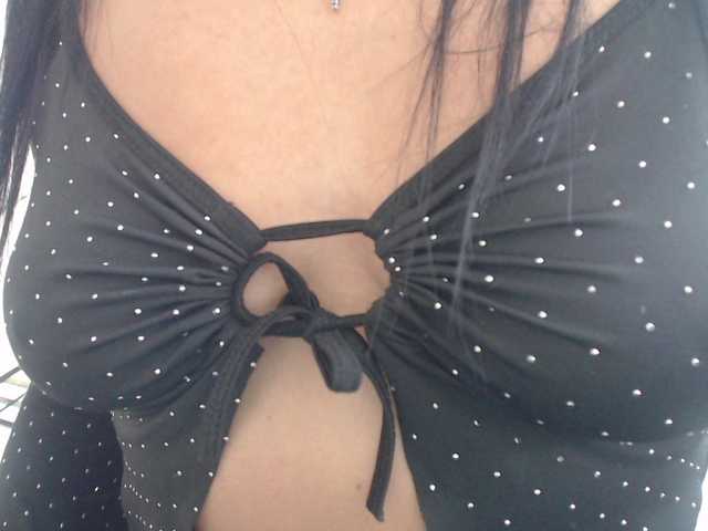 katiehotx live cam on BongaCams