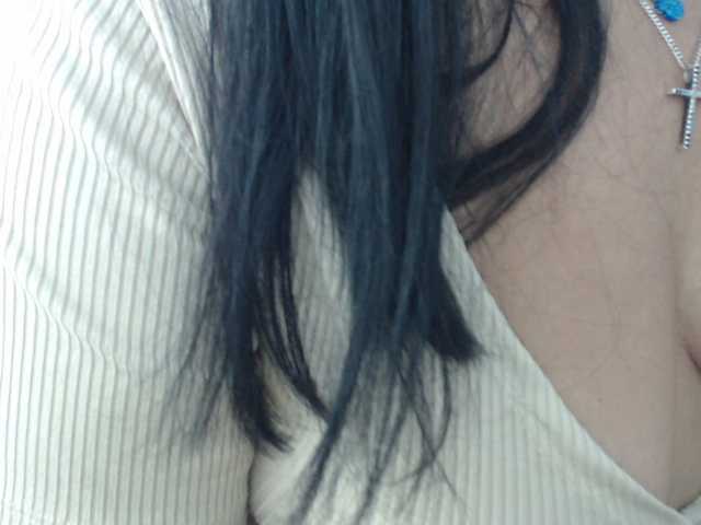 katiehotx live cam preview