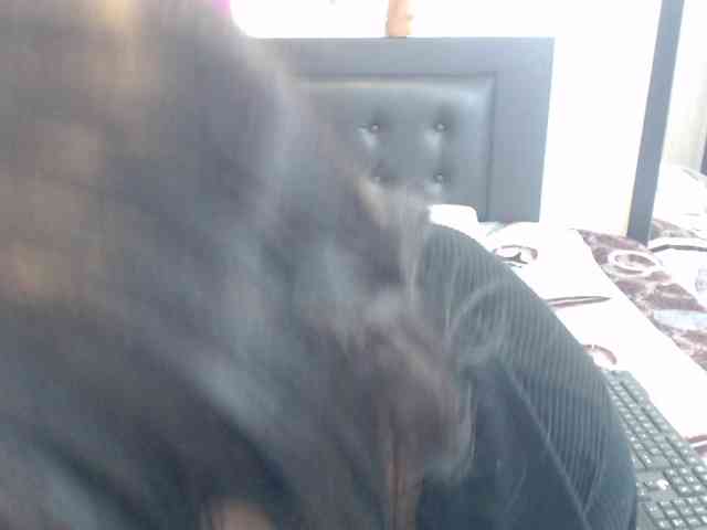 katiehotx webcam